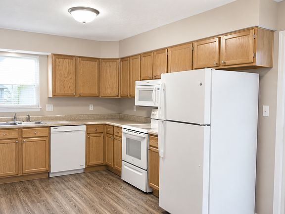 4th image of 1009 S 3rd St #B