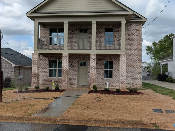 320 18th St E, Tuscaloosa, AL 35401