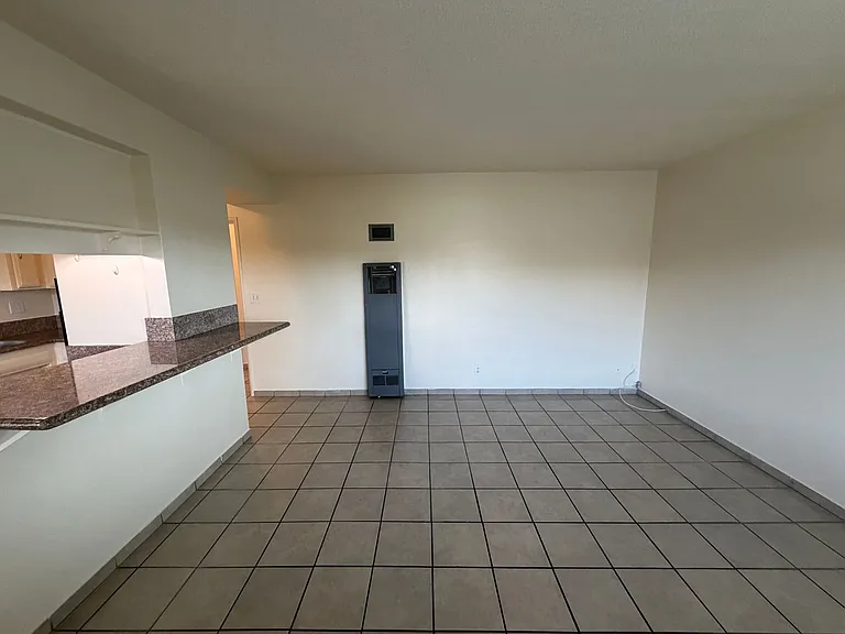 11614 Bellflower Blvd — Photo 6