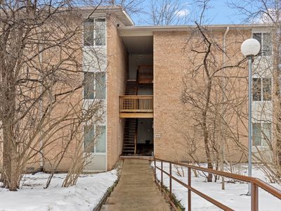 5803 Oakwood Dr #2D, Lisle, IL, 60532