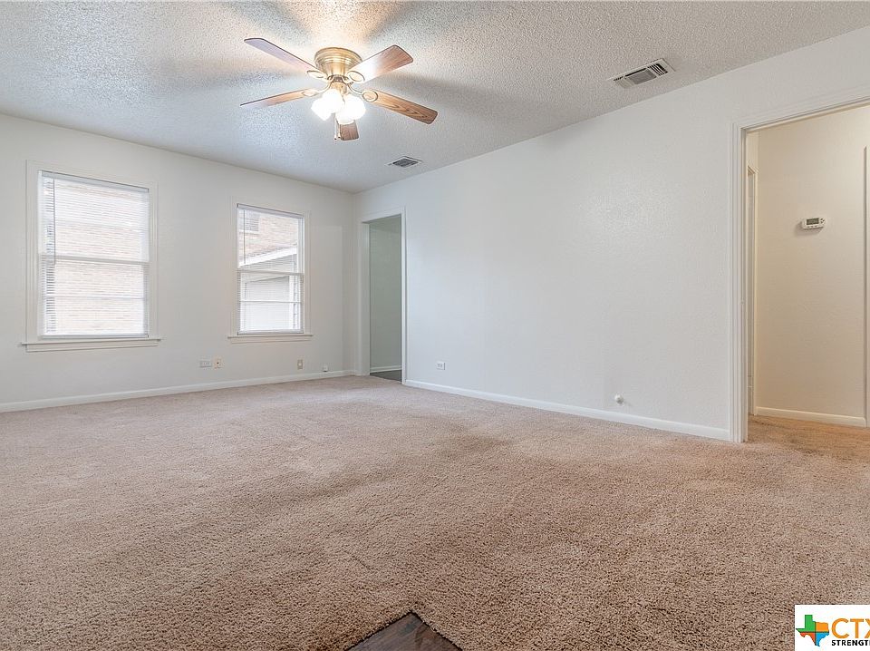 1017 W Martin Luther King Dr, San Marcos, TX 78666 | Zillow