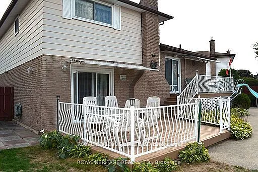 62 Brant Ct — Photo 2