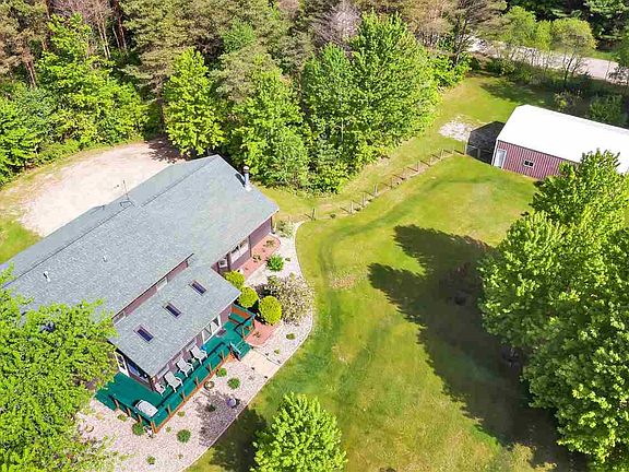 APPROXIMATELY HALF FENCED