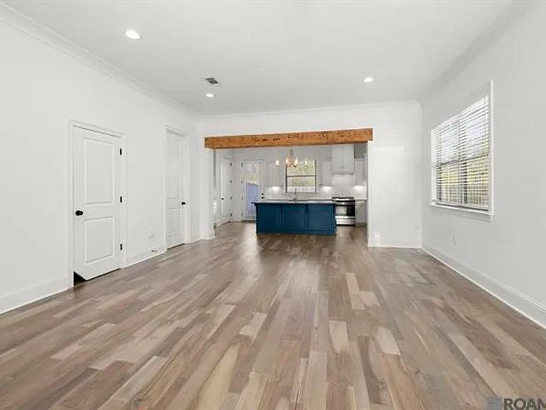 5030 Myrtle Trail Dr — Photo 4