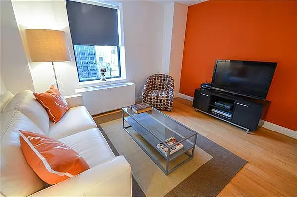 Rented by Global Realty Opportunities | media 16