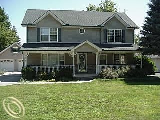 1st image of 46252 Oaklawn Dr