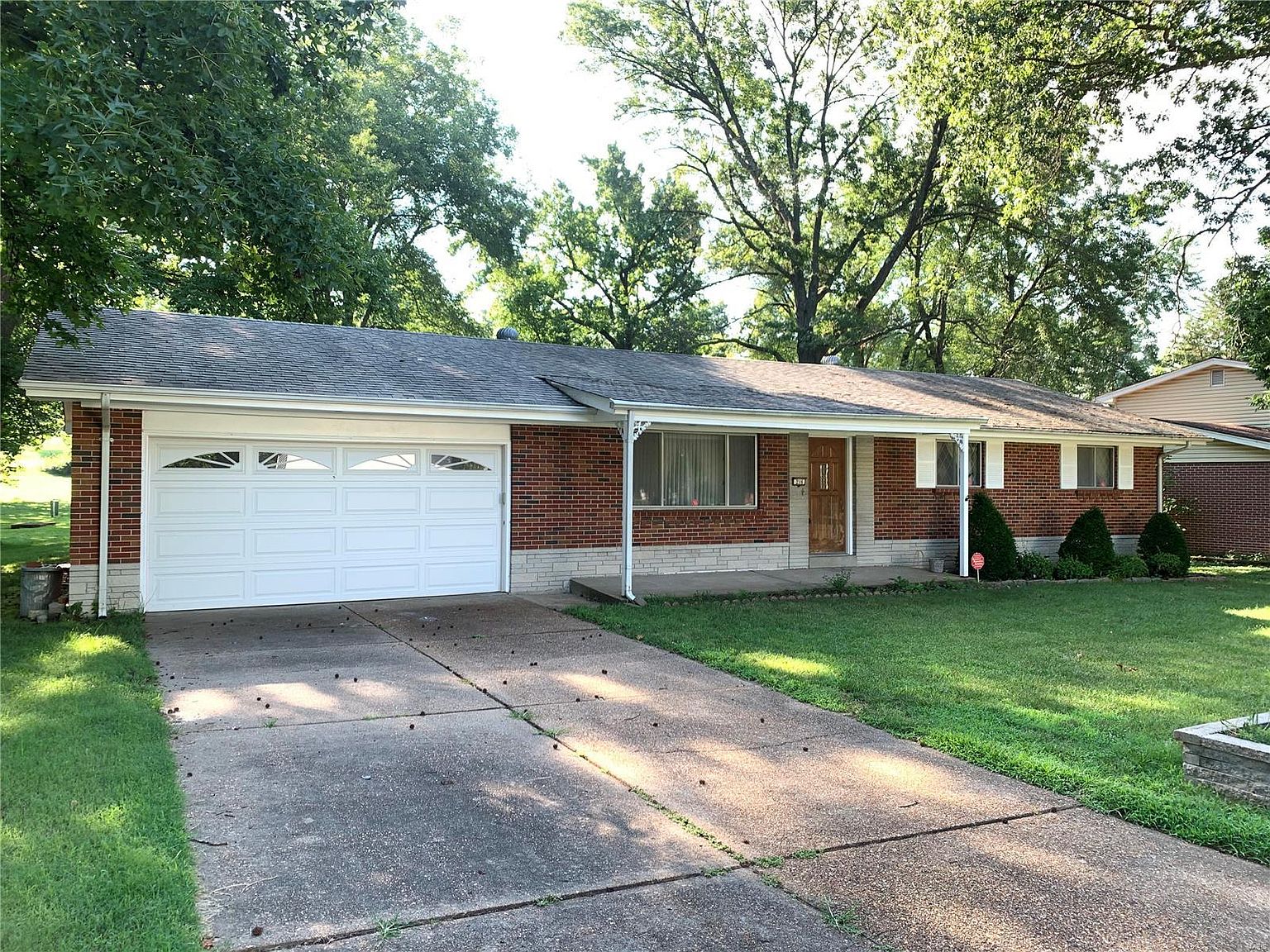 216 Green Acres Rd, Saint Louis, MO 63137 Zillow