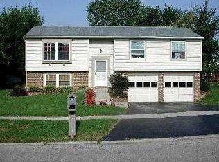 2328 Meadowcroft Ln, Maumee, OH 43537