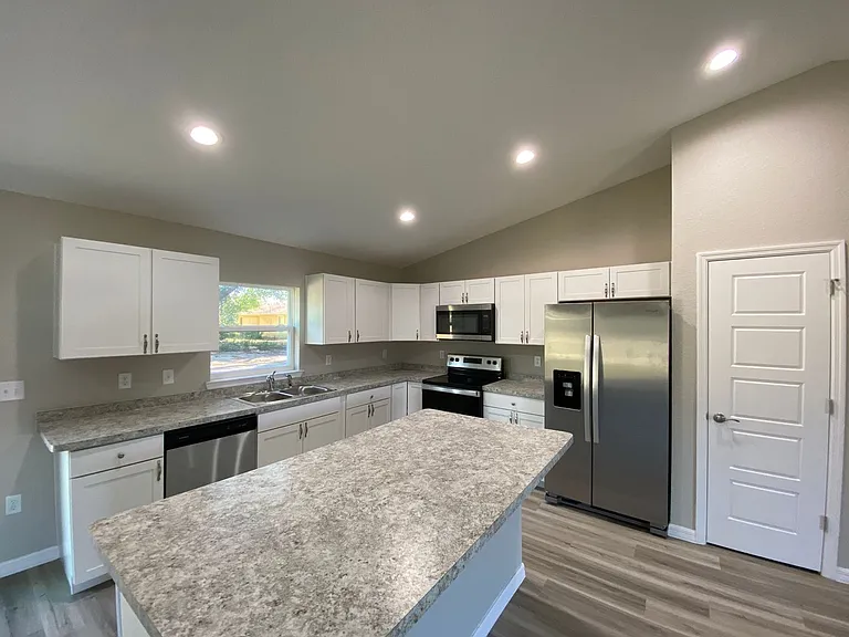 23 Aspen Dr — Photo 9