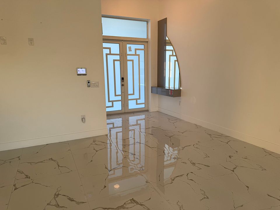 1st image of 3313 8th St W #0