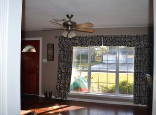 309 Caladium St, Lake Jackson, TX 77566