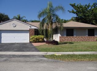 1301 White Stone Way, Davie, FL 33325