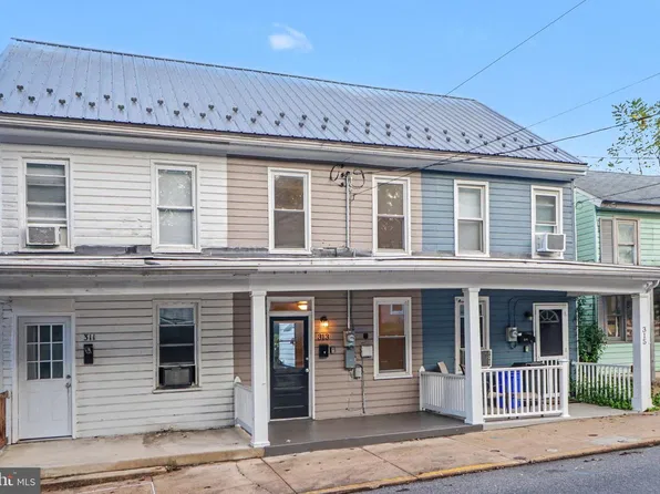 313 E Burd St, Shippensburg, PA 17257