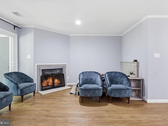 5th image of 12918 Grays Pointe Rd