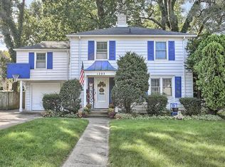 1203 W Charles St, Champaign, IL 61821