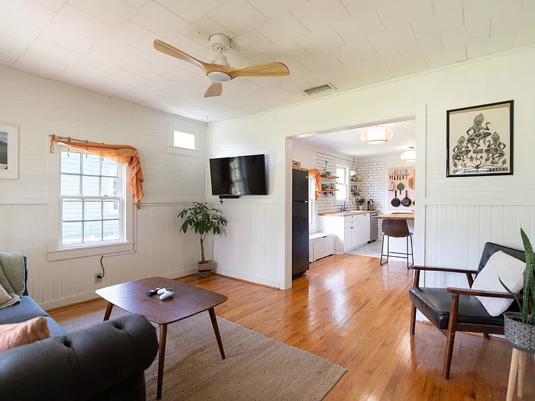 1624 Green St — Photo 22