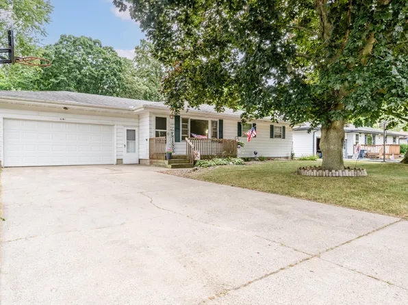 1395 Wilshire Ter, Saint Joseph, MI 49085