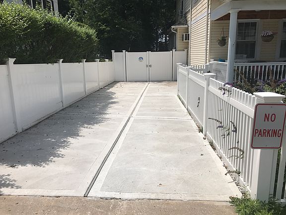 4th image of 54 Highview Ave