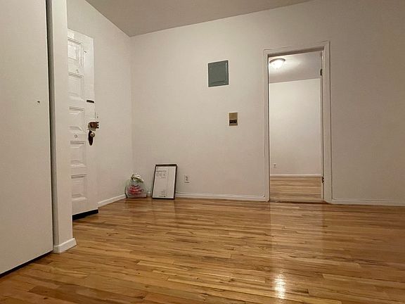3rd image of 226 E 83rd St #20TWO