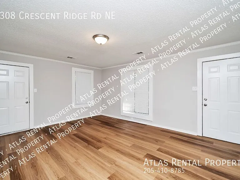 1308 Crescent Ridge Rd NE — Photo 7