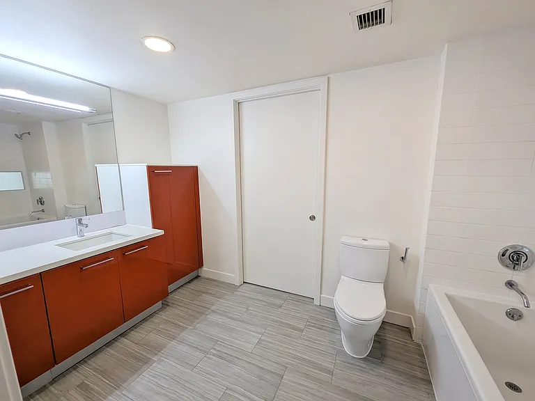 901 S Flower St #509 — Photo 11