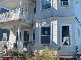 13 Lockwood St, Haverhill, MA 01835