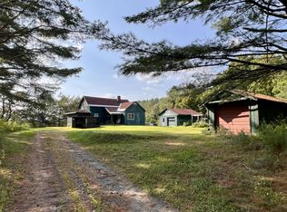 8552 Newcomb Rd, Long Lake, NY 12847