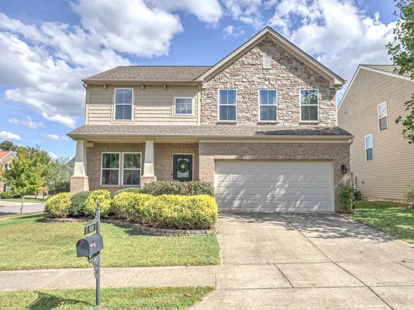 501 Wolfeboro Ln, Nashville, TN 37221