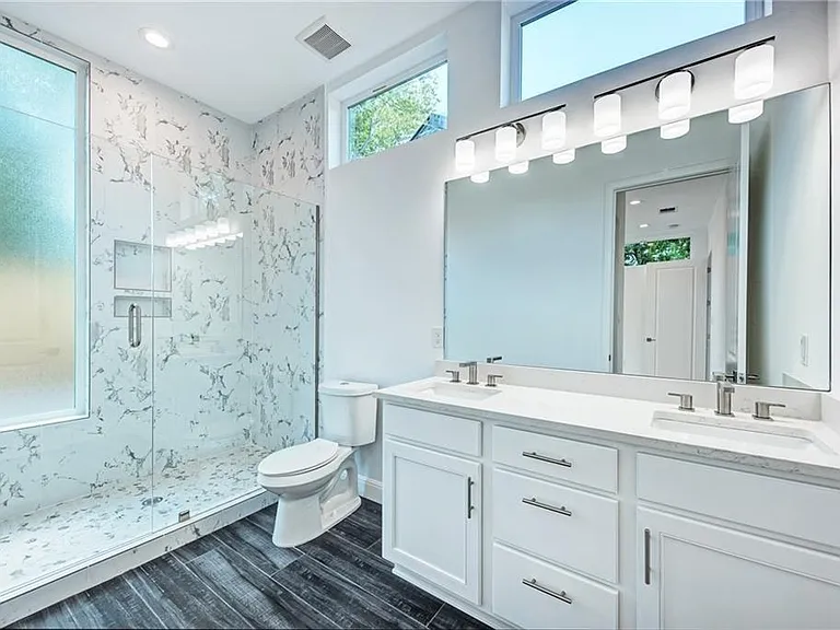 6111 Begonia Cir #1 — Photo 14