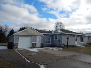 770 Cross St, Portland, MI 48875