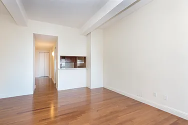 Rented by R New York