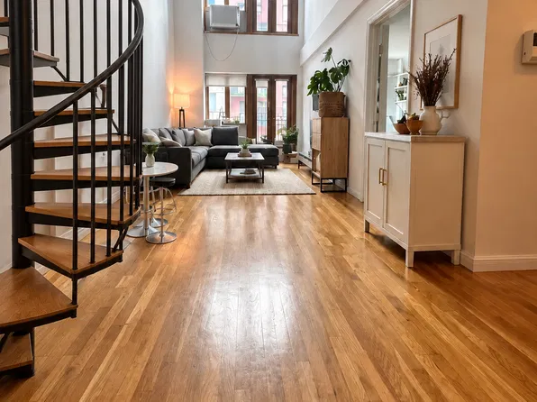 90 Clinton St APT 3B, New York, NY 10002