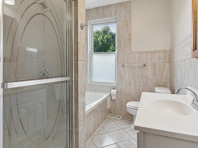 2911 Sherman Ave NW — Photo 24
