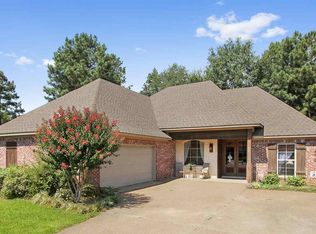 104 Richmond Way, Canton, MS 39046
