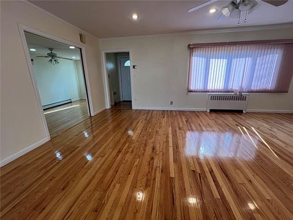 2nd image of 99 East St