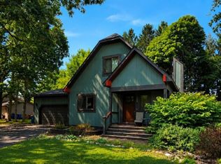 705 Estes Ct, Waterford, MI 48327