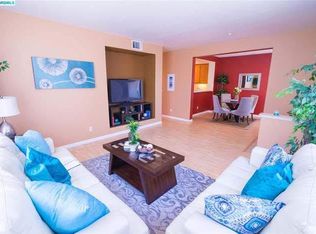 10823 Packard St, Oakland, CA 94603
