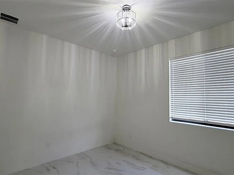 4106 N Thatcher Ave #B — Photo 13