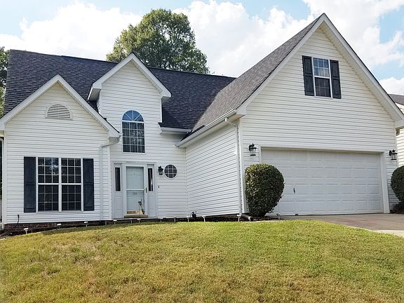 Front tremendous curb appeal