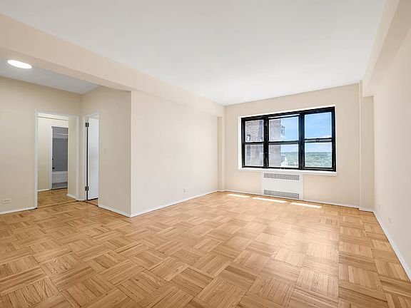 6776 Booth St UNIT 7G, Forest Hills, NY 11375 | Zillow