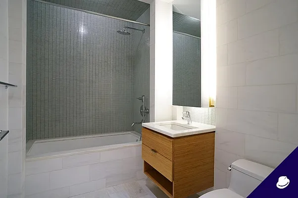 Rented by Level Group | media 40