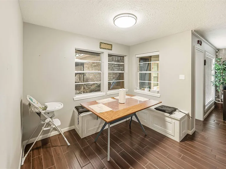 19302 Forest Fern Ct — Photo 9