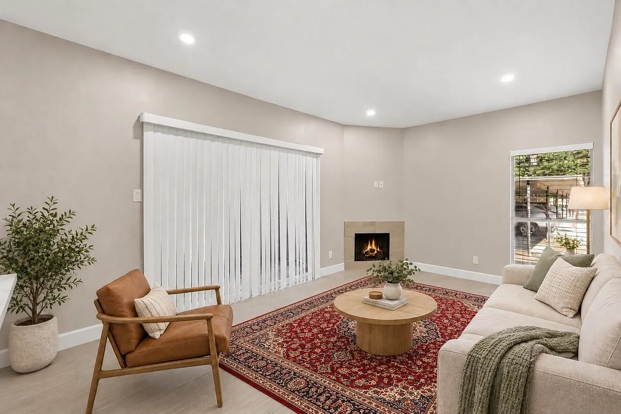 2 bed, 2.0 bath, 1028 sqft, $1,600 — Photo 1