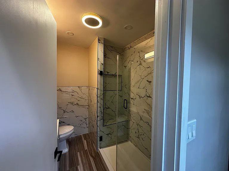 18 Reed St #6 — Photo 6