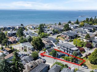 931 Finlay St, White Rock, BC