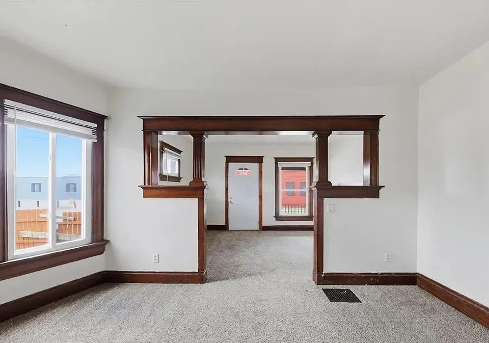 700 Ewing St #700