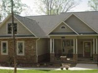 790 Greenwood Rd, Landrum, SC 29356