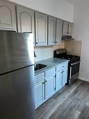 Rented by Ben Bay Realty Co. of Bay Ridge | media 27