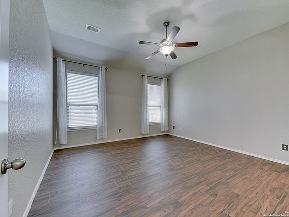 3rd image of 373 Prickly Pear Dr