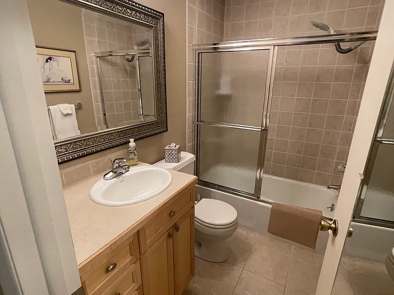 718 Stone Creek Dr #A — Photo 16